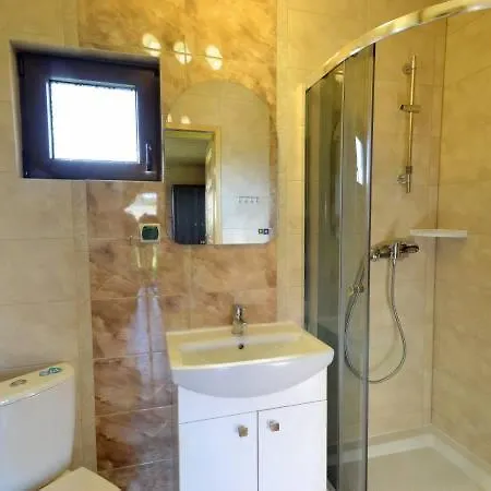 Holiday home Drewniane U Marioli *