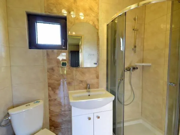 بيت للعطل Drewniane U Marioli *